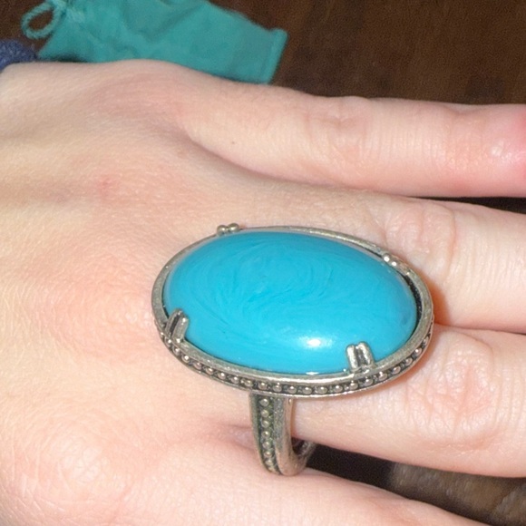 Jewelry Bundle - 3 Rings & 1 Necklace - Picture 4 of 5